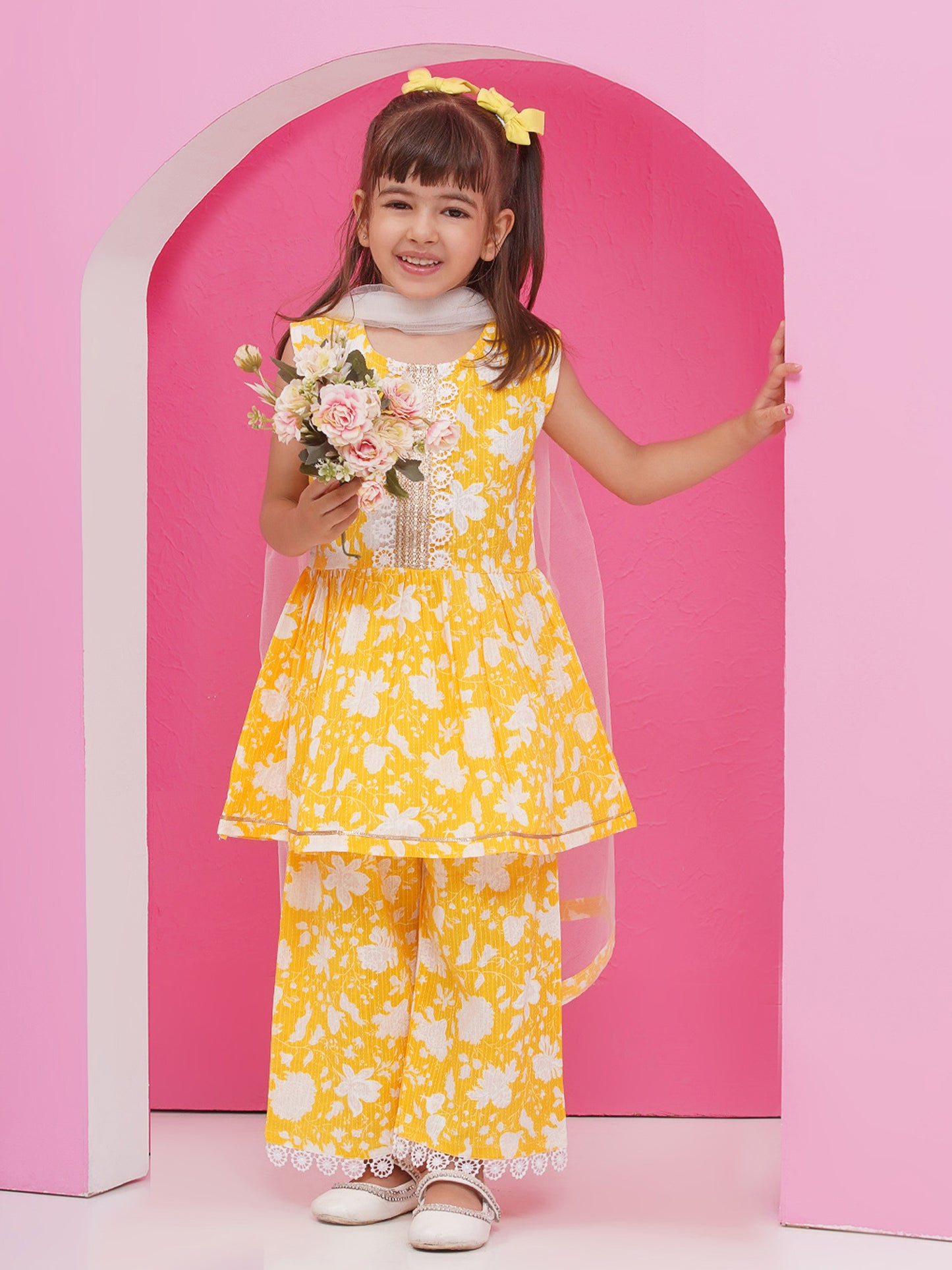 Yellow Pure Cotton Sleeveless Floral Print Suit Set for Girls