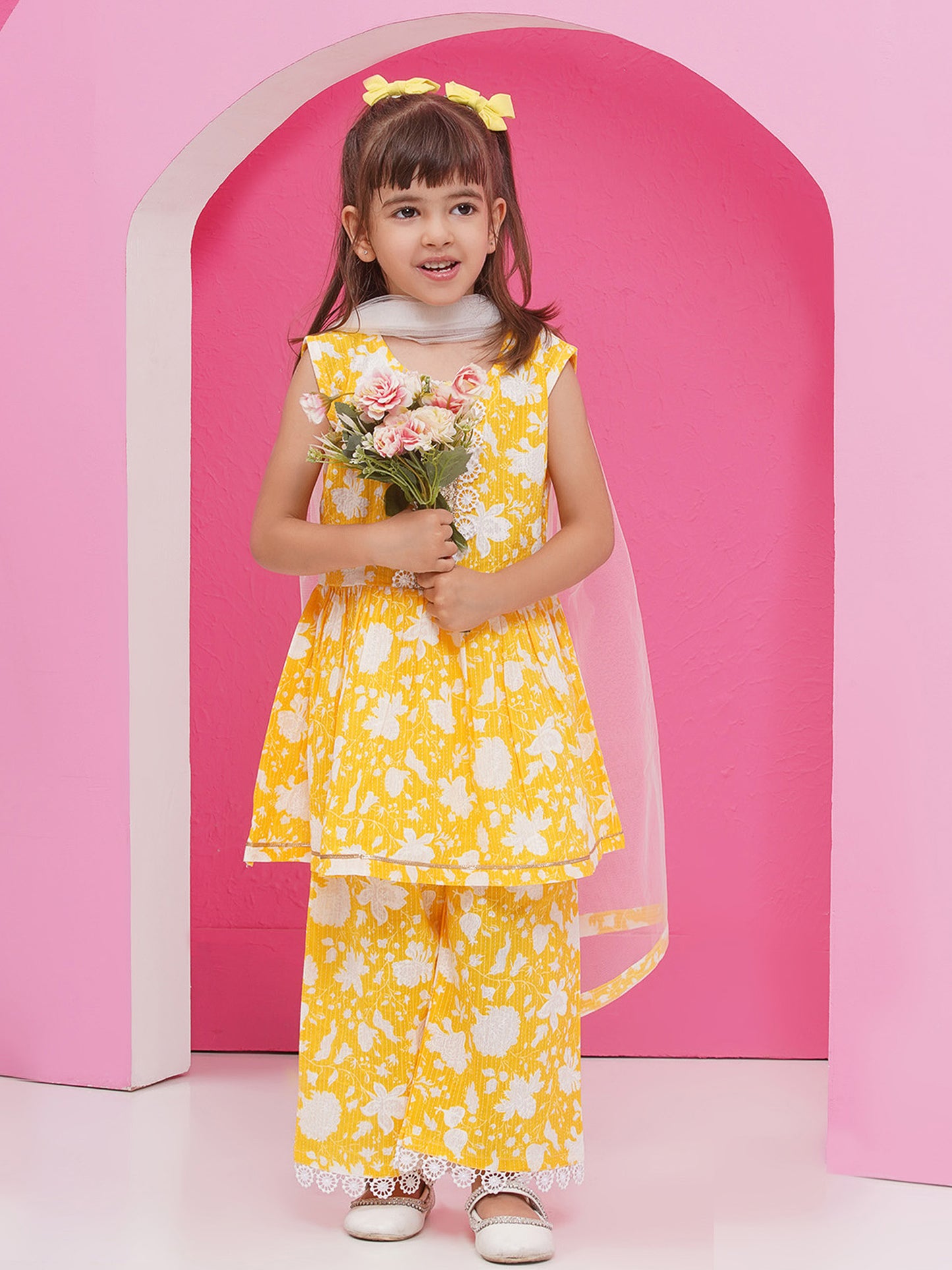 Yellow Pure Cotton Sleeveless Floral Print Suit Set for Girls