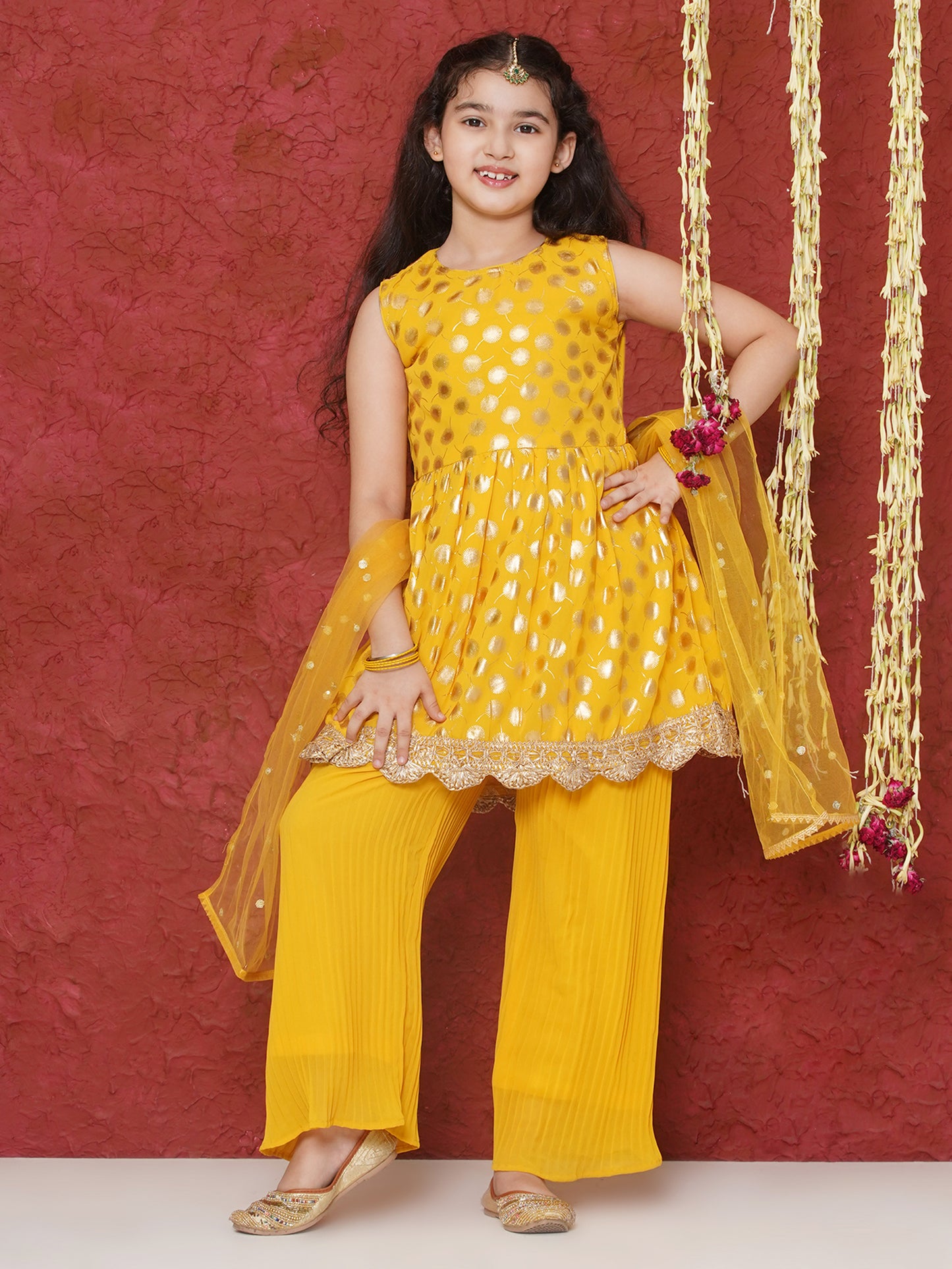 Yellow Georgette Sleeveless Motif Foi lPrintSuit Set for Girls