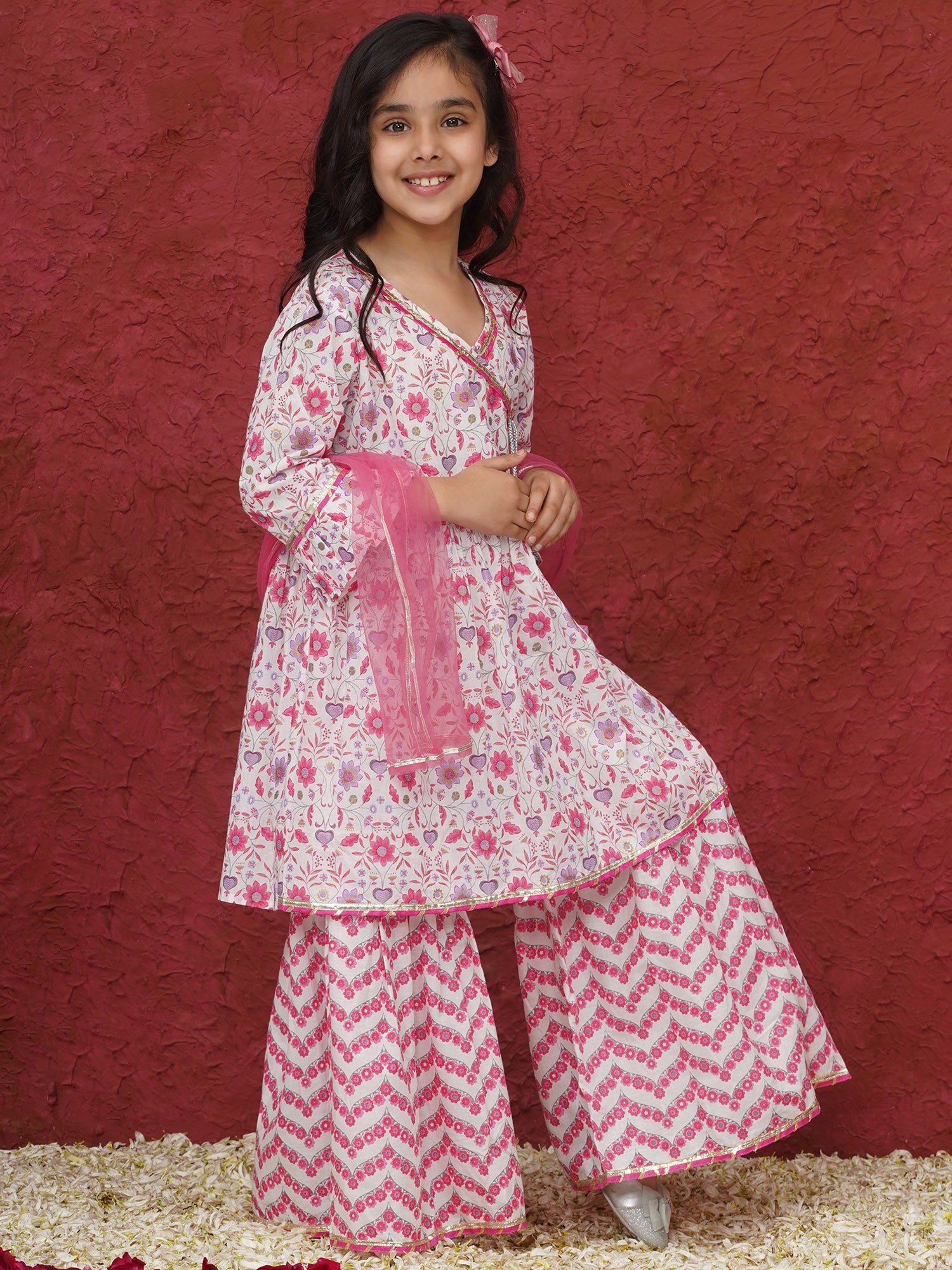 Pink 3/4th Sleeves Floral Print Cotton Girls Suit Set For Girls