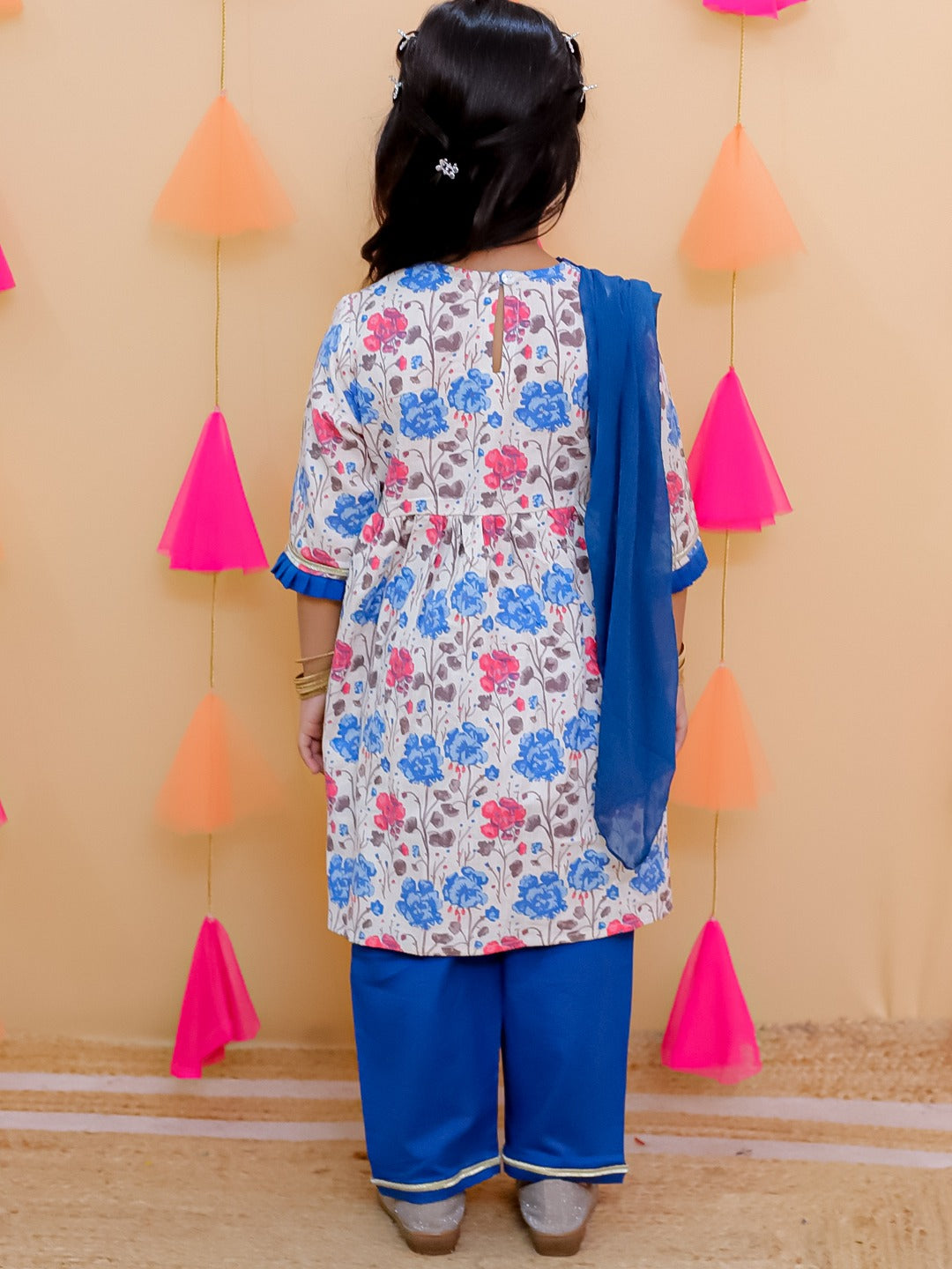 Blue 3/4th Sleeves Floral Print Cotton Girls Suit Set For Girls