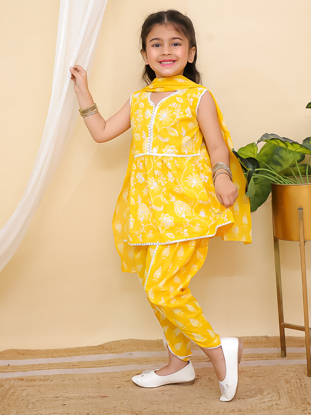 Yellow Sleeveless Floral Print Cotton Girls Suit Set For Girls