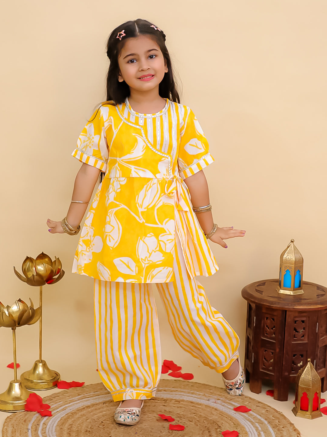 Yellow Cotton 3/4th Sleeves Floral Print Girls Suit Set