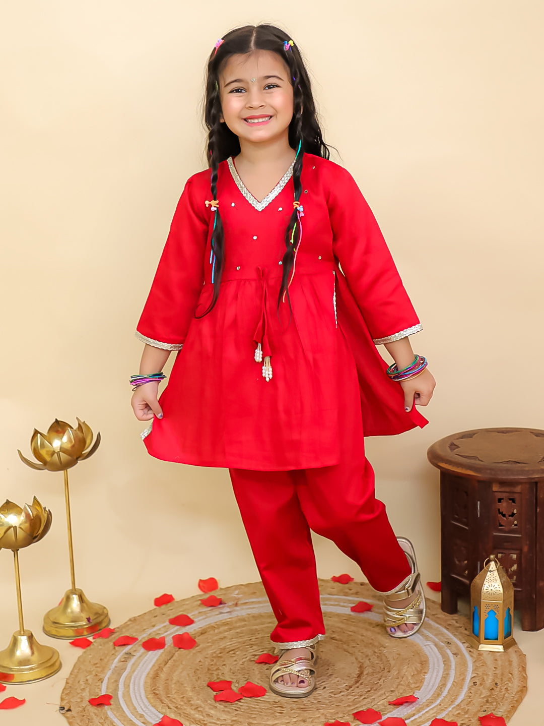 Red Cotton 3/4th Sleeves Solid Girls Suit Set