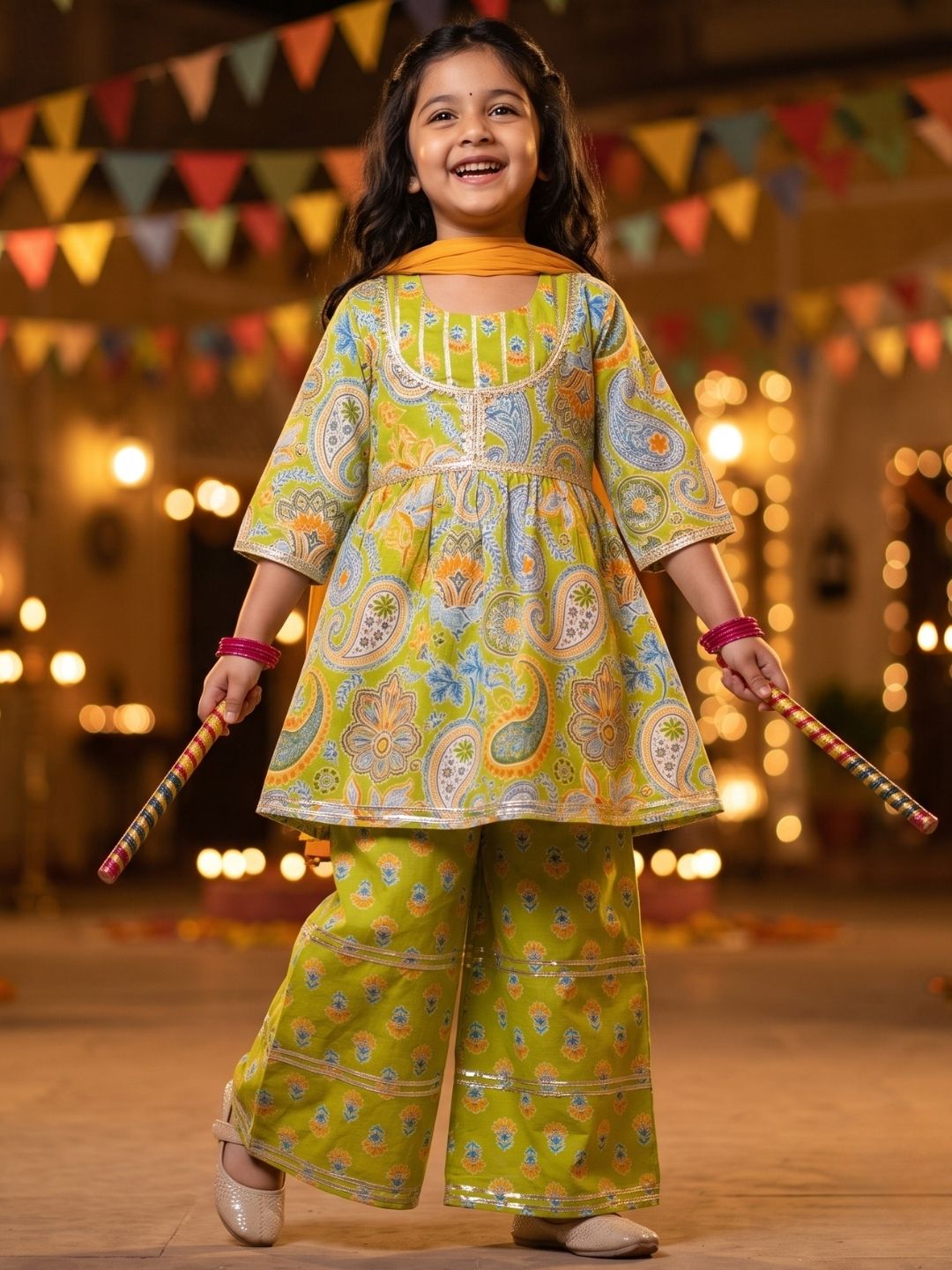 Girls Green Cotton Three-Fourth Sleeves Floral Printed Girls Suit Set
