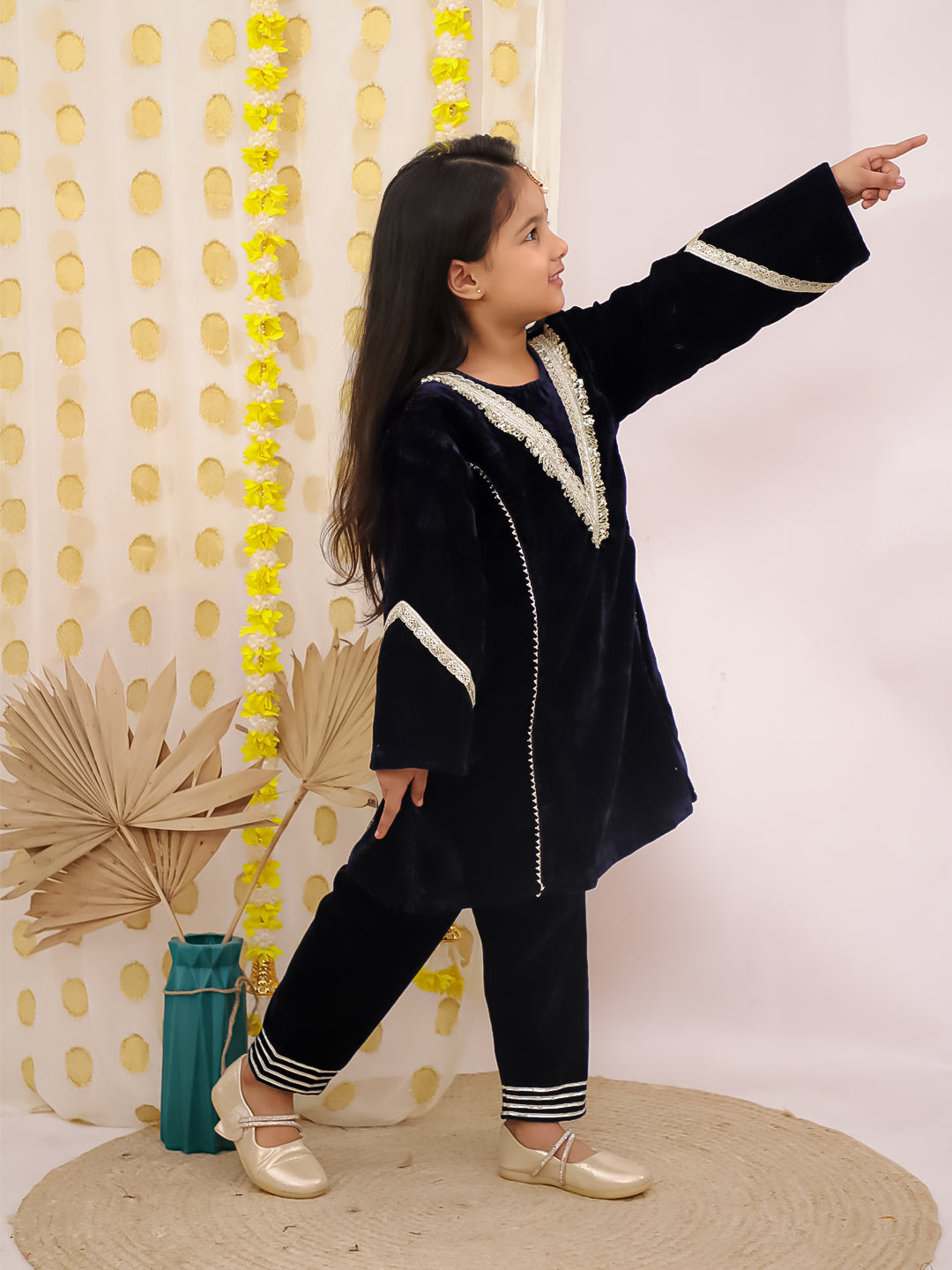Navy Blue Velvet Full Sleeves Solid Girls Suit Set