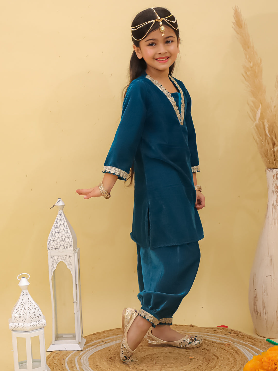 Turquoise Velvet 3/4th Sleeves Solid Girls Suit Set