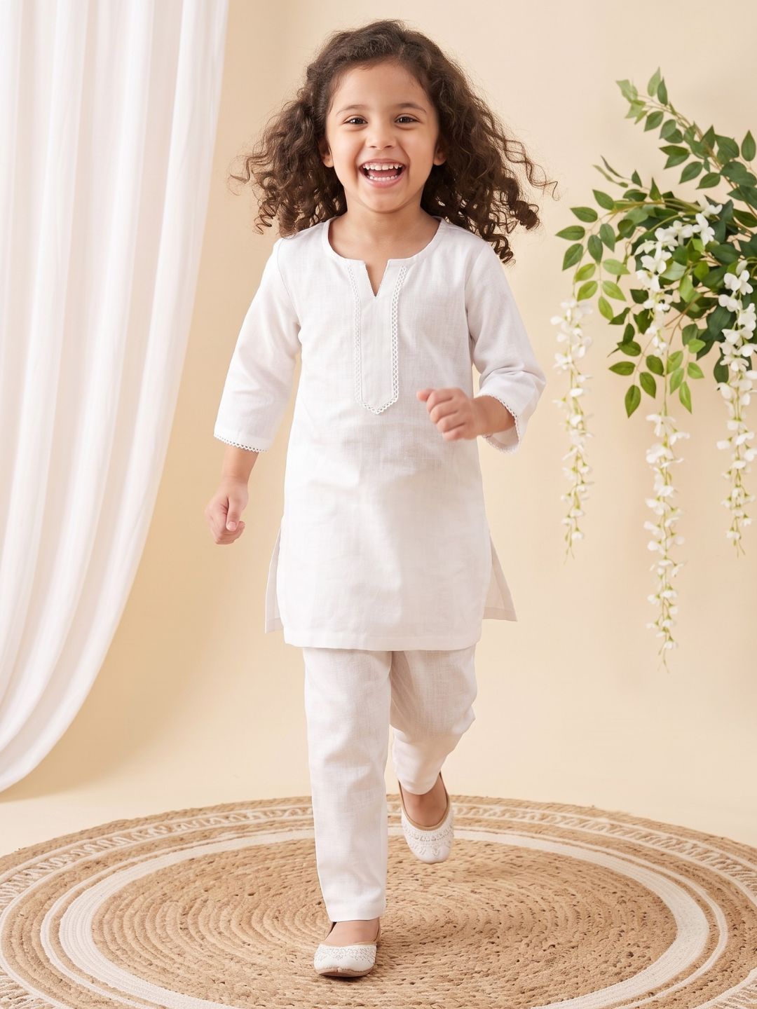 AJ Dezines White Solid Pure Cotton Girls Suit Set
