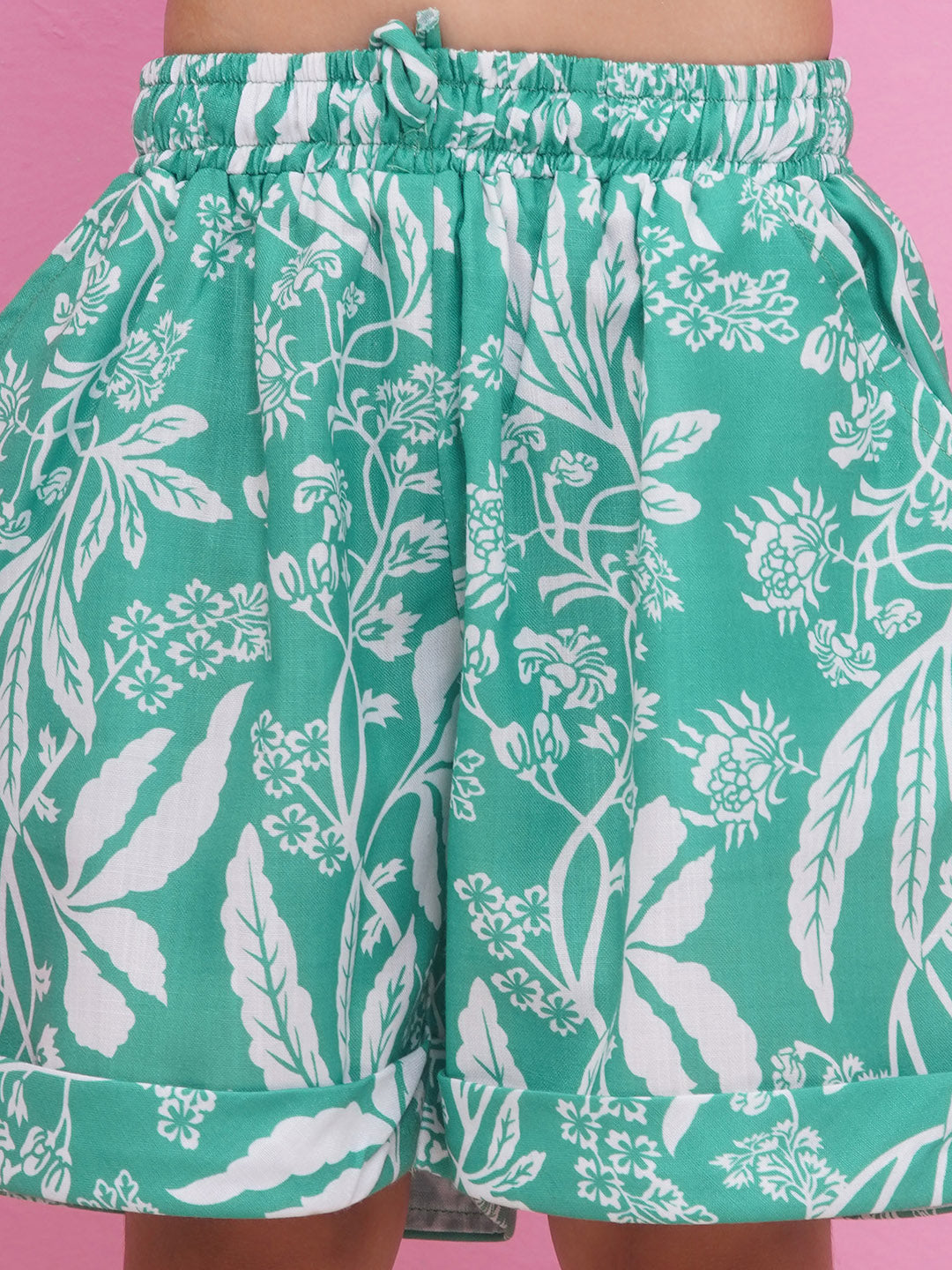 GREEN Pure Cotton Half Sleeves Floral Print Half pant and Jacket Co-Ords Set for Girls