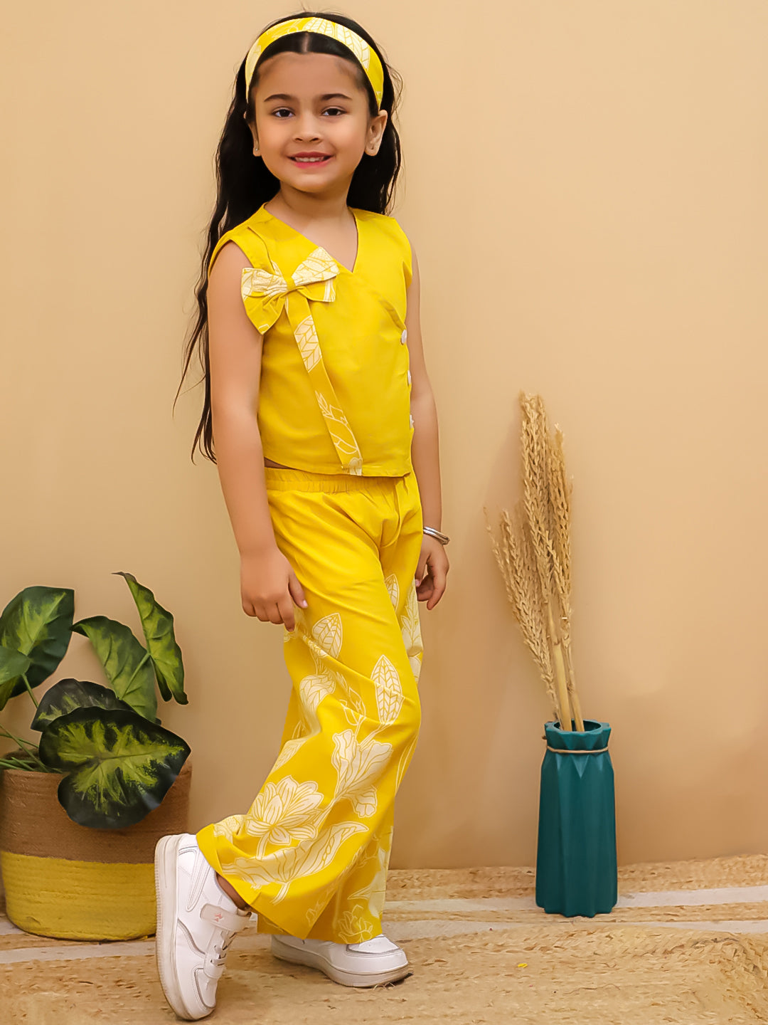 AJ Dezines Yellow Sleeveless Floral Cotton Co-Ord Sets For Girls