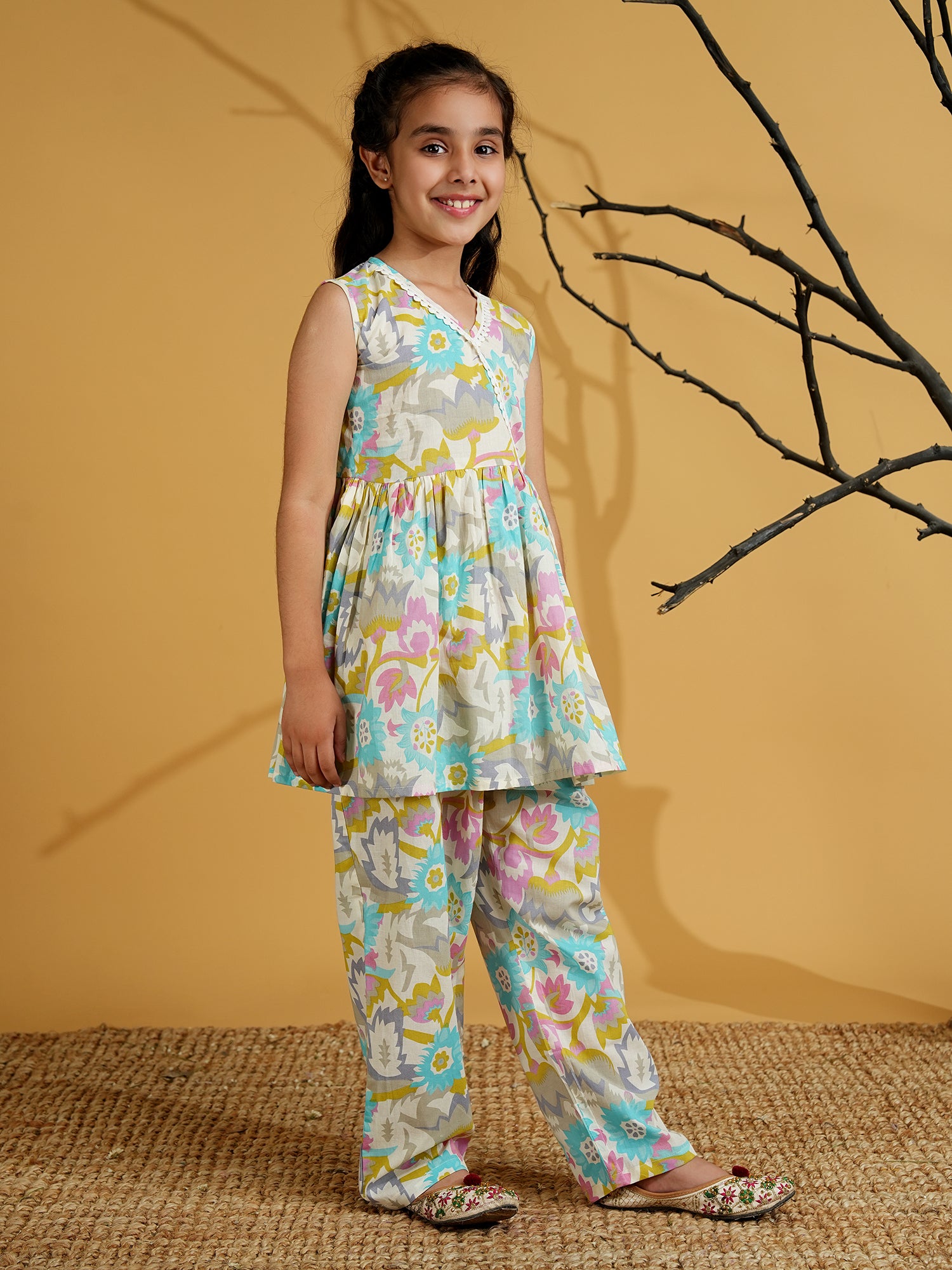 Blue Cotton Sleeveless Floral Print and Lace Work Girls Co-Ords - AJ Dezines