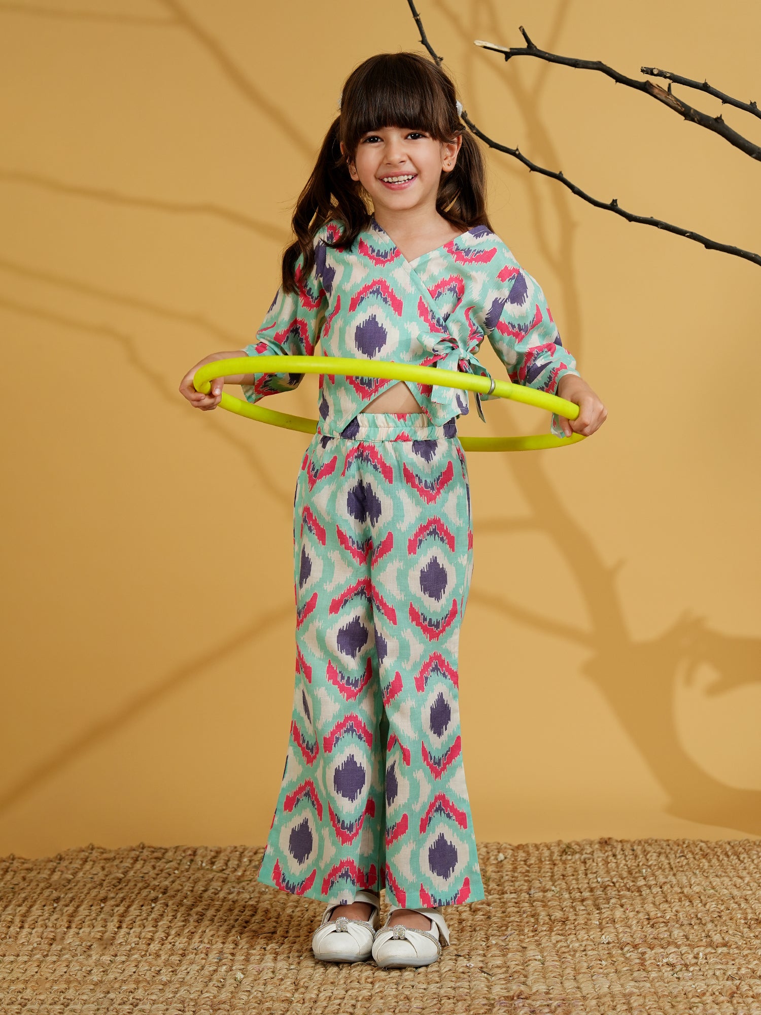 Blue Cotton 3/4th Sleeves Abstract Printed Girls Co-Ords