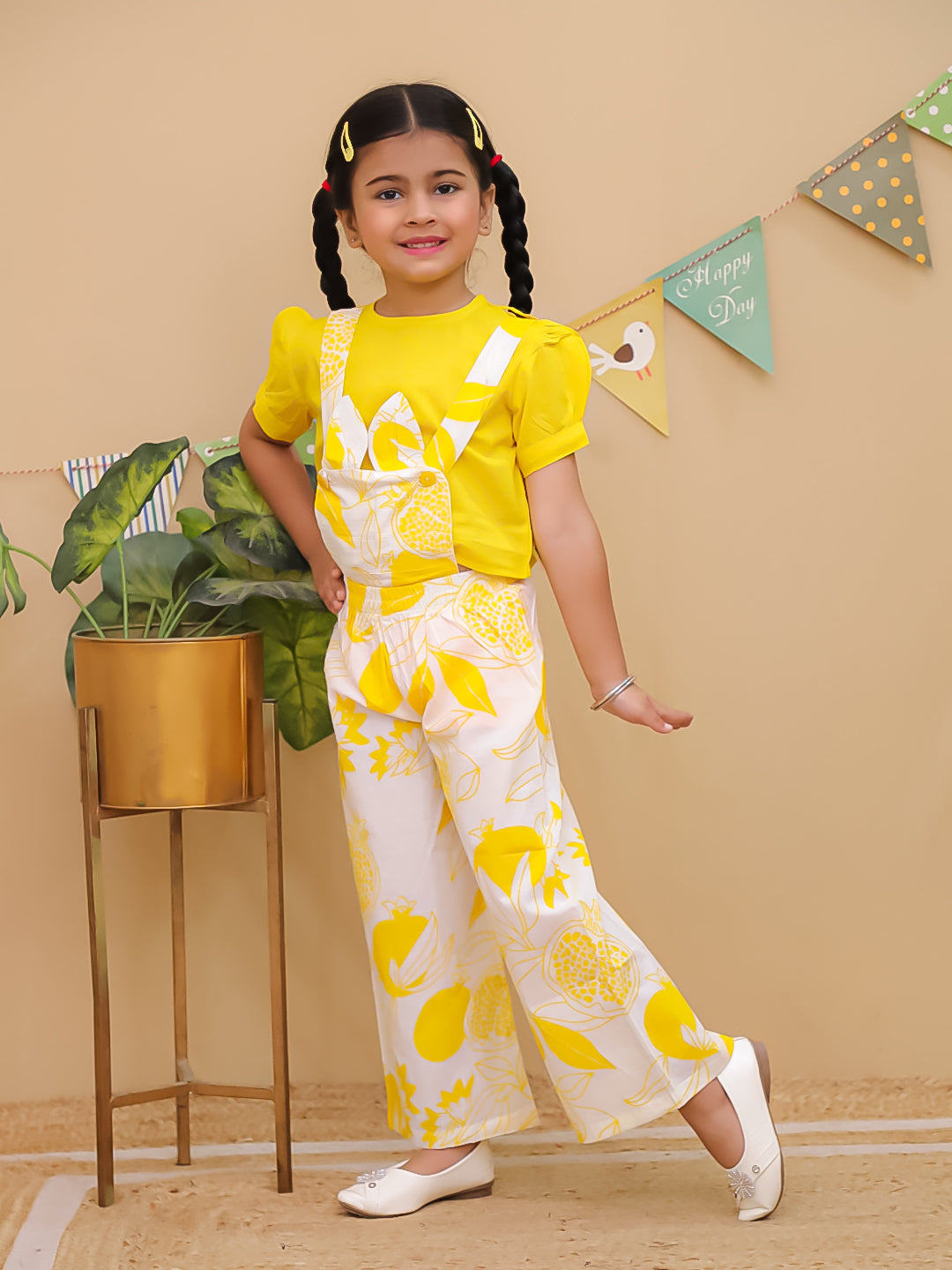 Yellow Cotton Half Sleeves Floral Dungaree Co-Ords for Girls