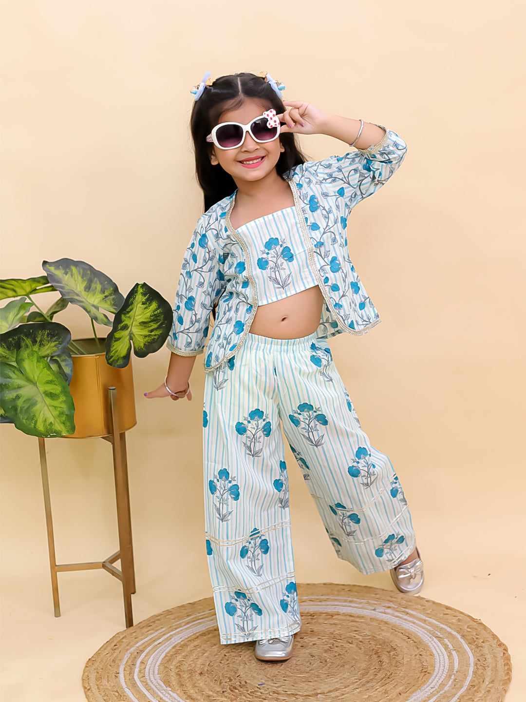 Blue Cotton 3/4 Sleeves Floral Printed Girls Co-Ords