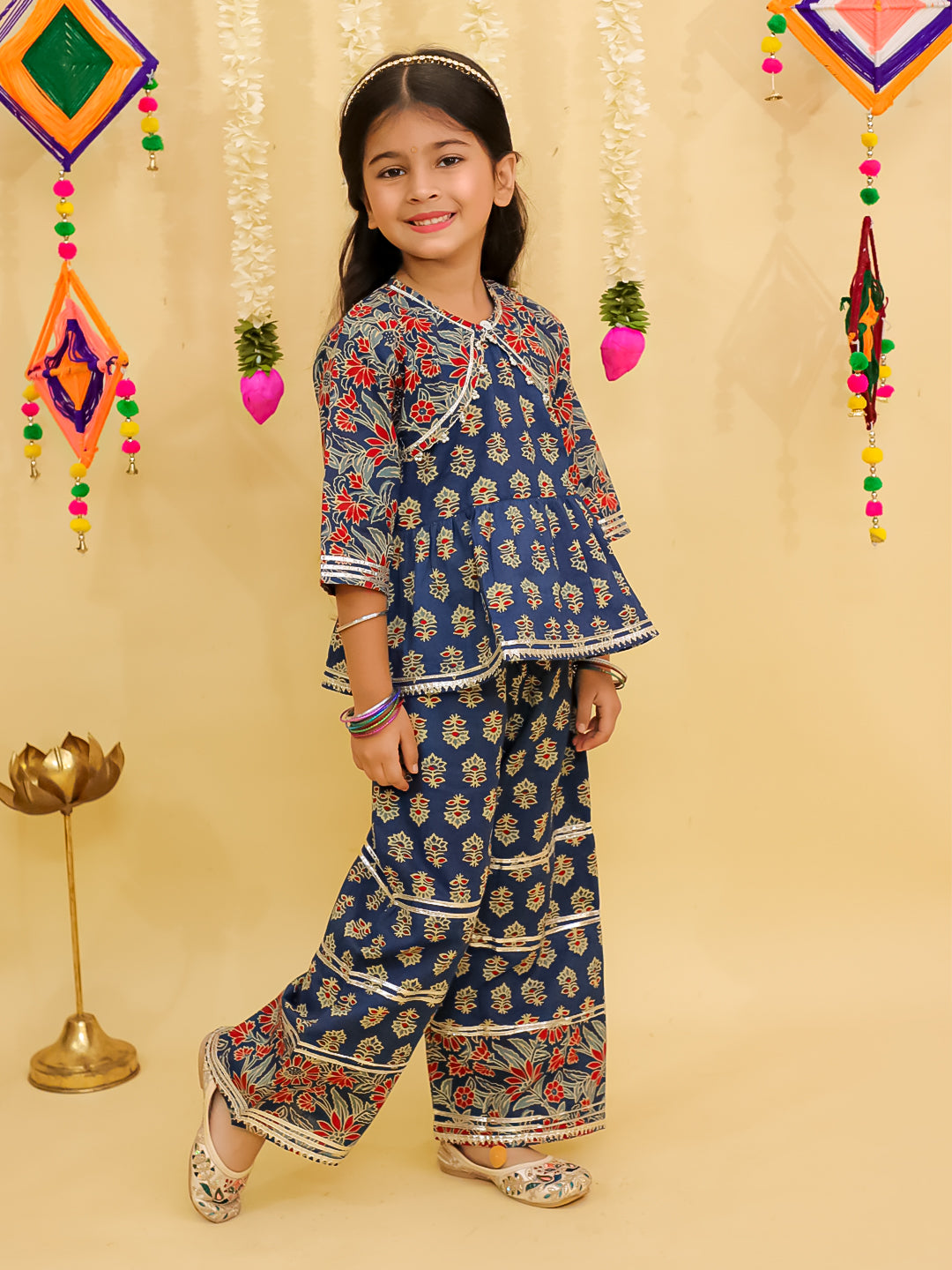 Blue Cotton 3/4th Sleeves Floral Print Girls Co-Ords