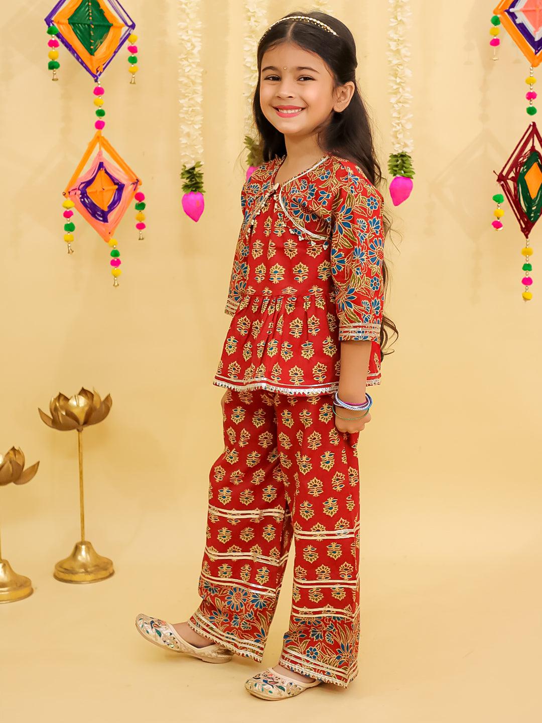 Red Cotton 3/4th Sleeves Floral Print Girls Co-Ords