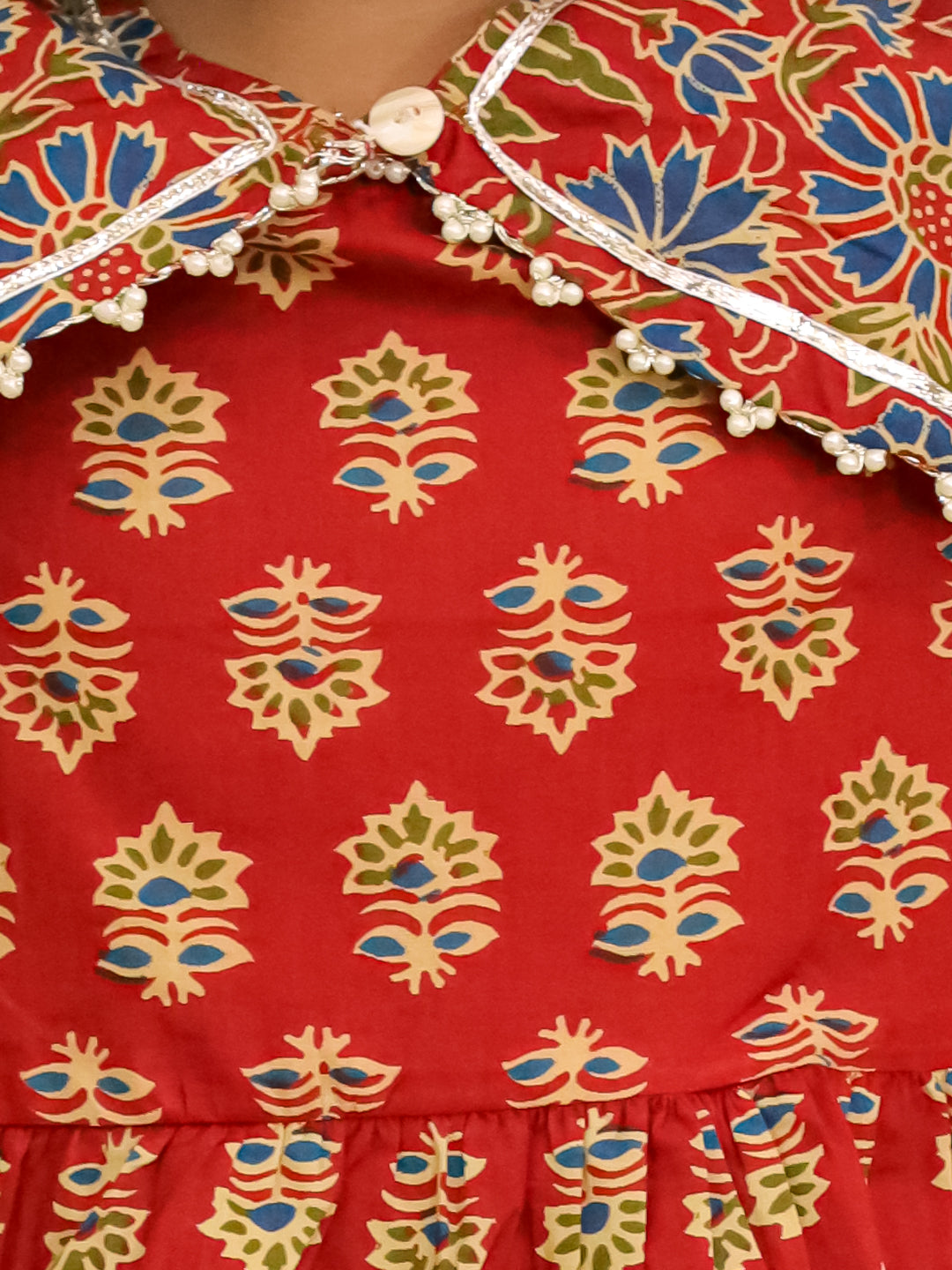 Red Cotton 3/4th Sleeves Floral Print Girls Co-Ords