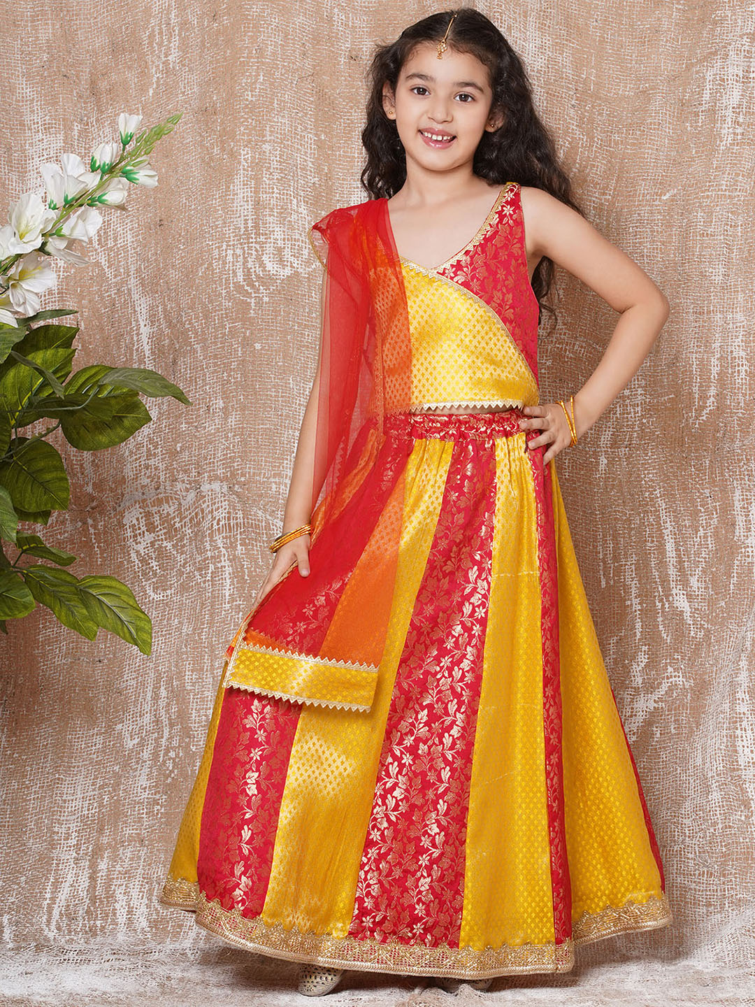 Kids Ethnic Wear Girls Red Embellished Brocade Lehenga Choli
