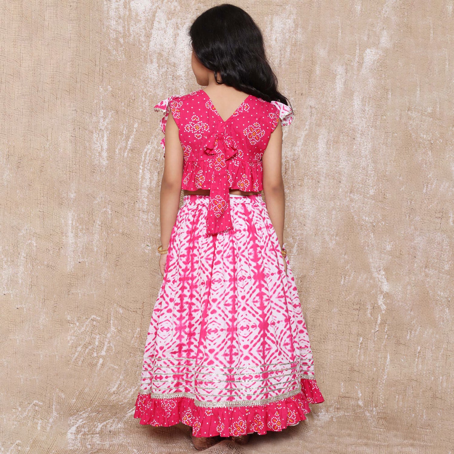 Kids Cotton Bandhani Print Sleeveless Lehenga Choli Set For Girls