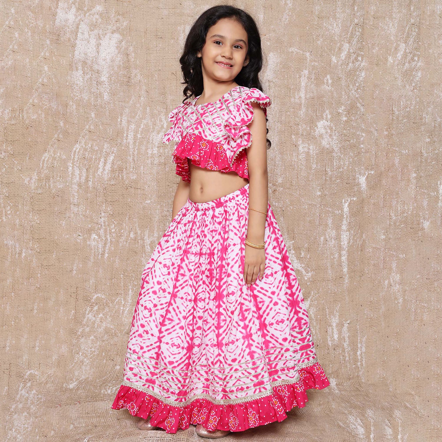 Kids Cotton Bandhani Print Sleeveless Lehenga Choli Set For Girls