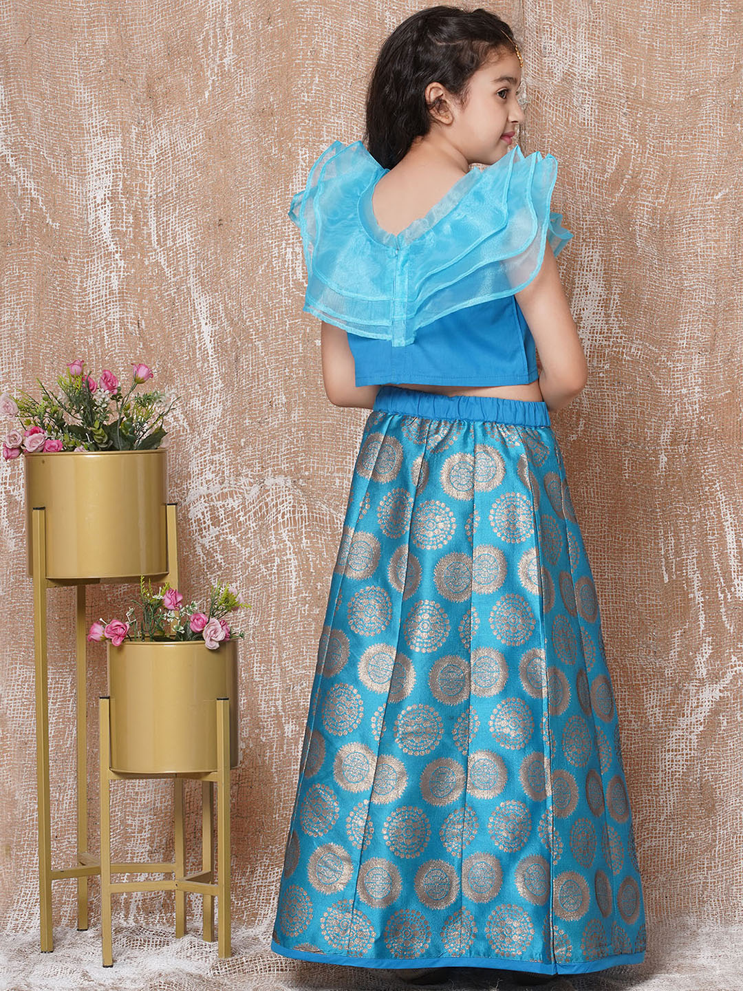 Girls Cotton Woven Design Print Sleeveless Blue Lehenga Choli Set