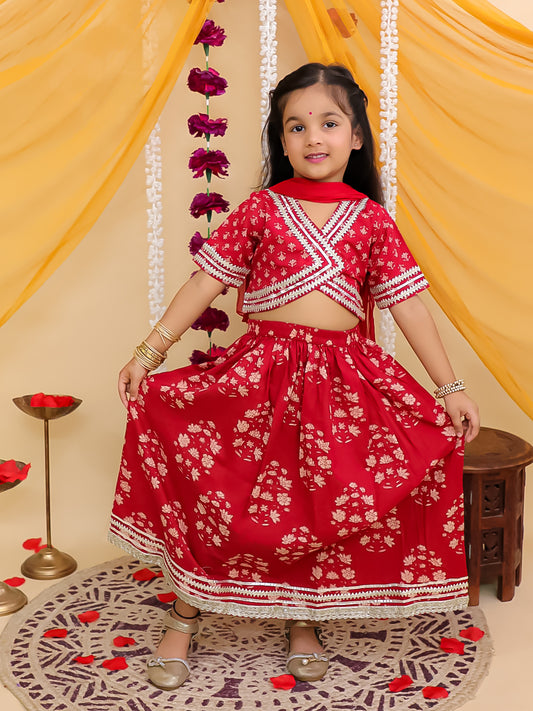 Girls Red Cotton Half-Sleeves Floral Printed Lehenga Choli