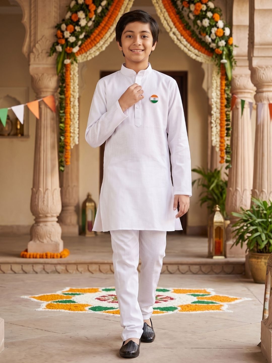 AJ Dezines White Solid Pure Cotton Kurta Pyjama Set With Round Tiranga Brooch For Boys