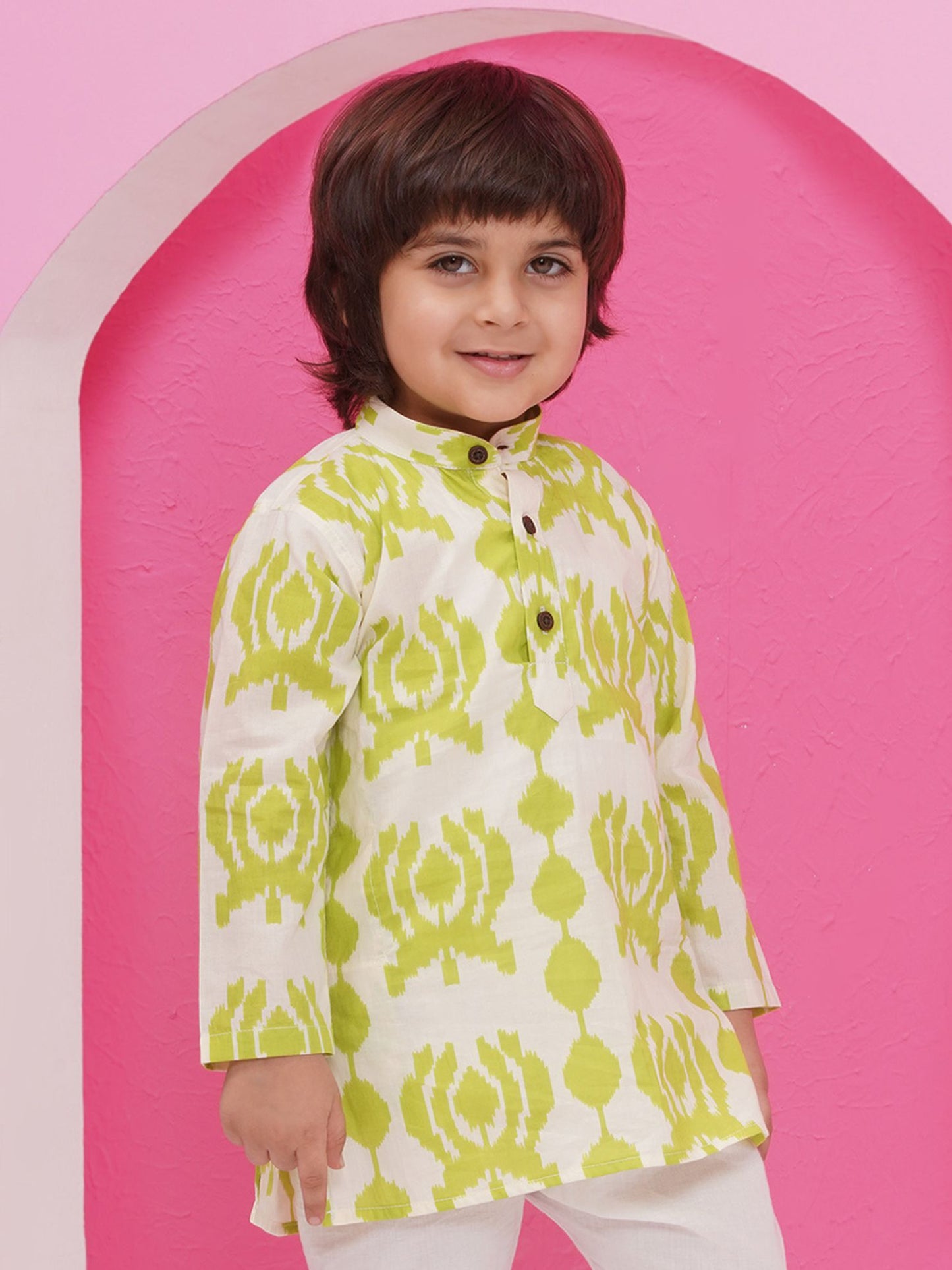 GREEN Pure Cotton Full sleeves Abstract Printed Kurta for Boys